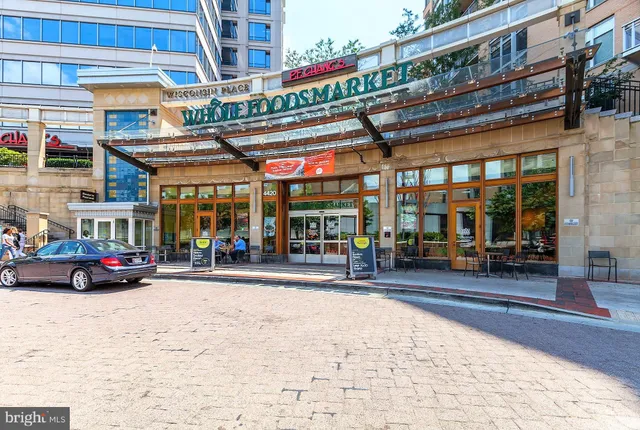 $299,900 | 5500 Friendship Boulevard, Unit 2227N, Chevy Chase, MD 20815