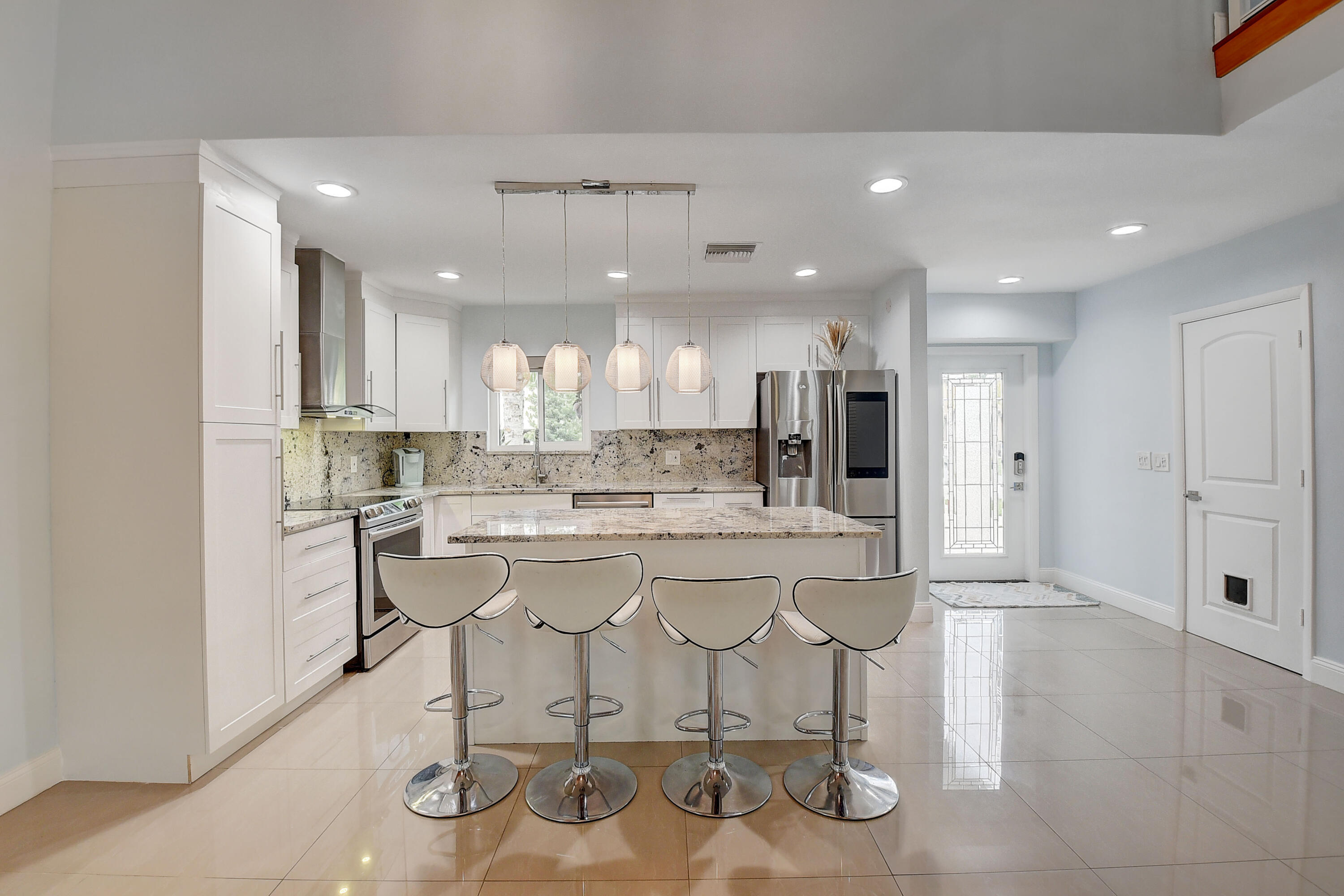 2424 Southridge Road Delray Beach, FL 33444 - Photo 33 of 37 11_dsc_5168_69_70_71_72