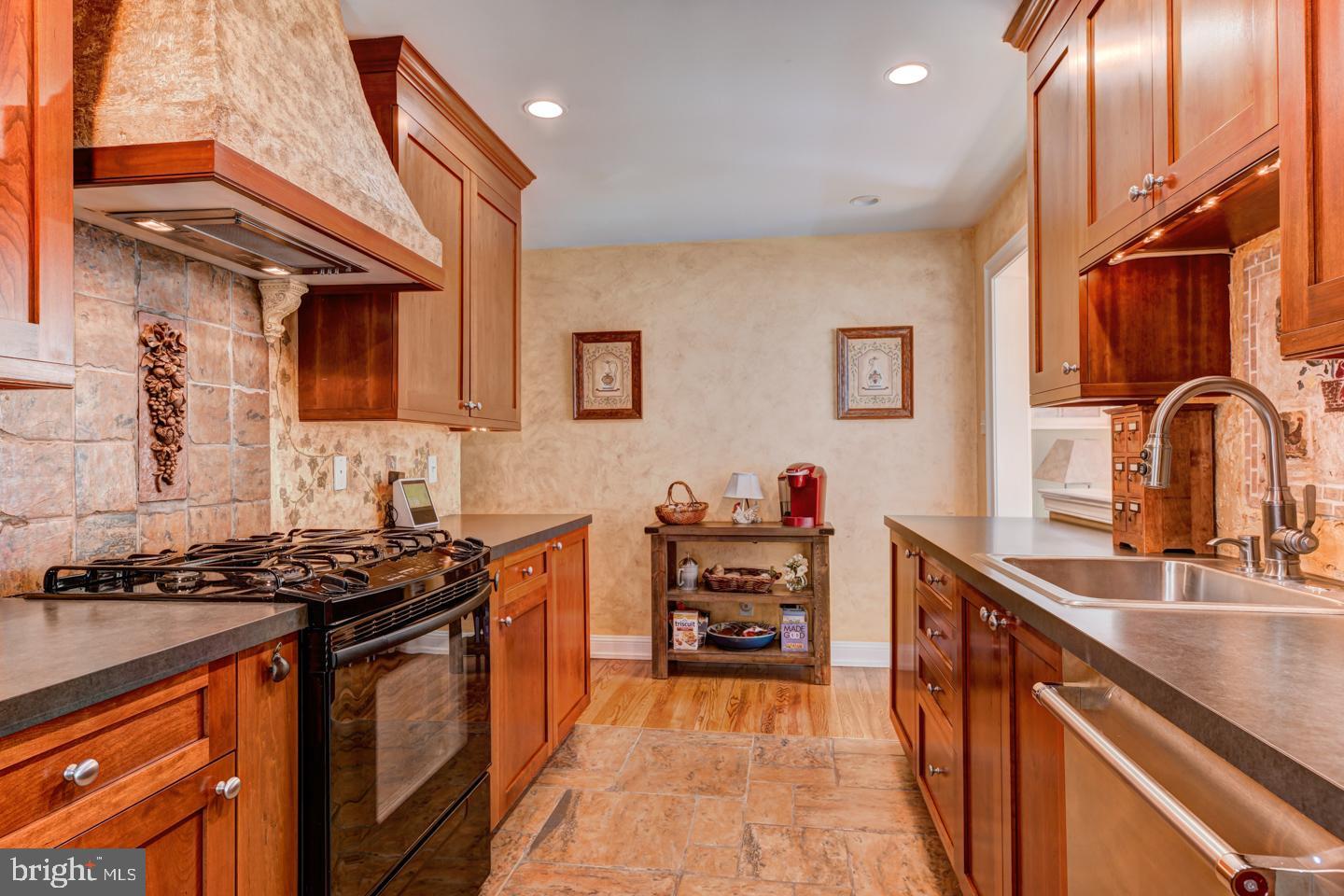 660 School Road Blue Bell, PA 19422 - Photo 20 of 40 Gallery Image 20