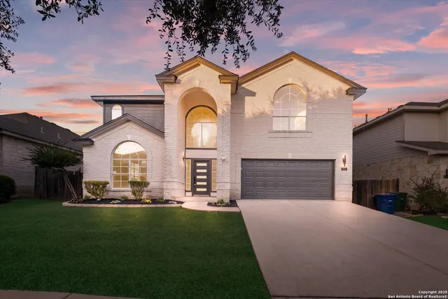 $499,888 | 8907 Imperial Cross, Helotes, TX 78023