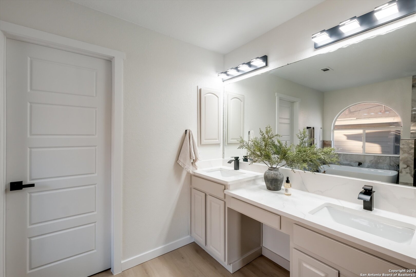 8907 Imperial Cross Helotes, TX 78023 - Photo 19 of 32