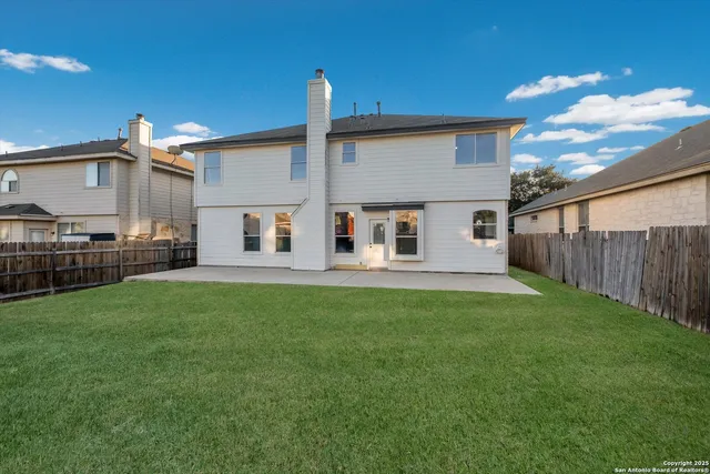 $499,888 | 8907 Imperial Cross, Helotes, TX 78023