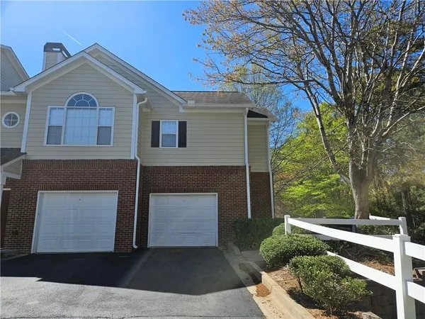 $2,000 | 510 Spring Heights Lane, Unit 5, Smyrna, GA 30080