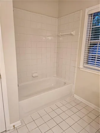 $2,000 | 510 Spring Heights Lane, Unit 5, Smyrna, GA 30080