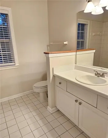 $2,000 | 510 Spring Heights Lane, Unit 5, Smyrna, GA 30080