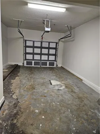 $2,000 | 510 Spring Heights Lane, Unit 5, Smyrna, GA 30080