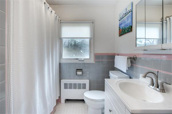 27 Ridgewood Road Milton, MA 02186 - Photo 22 of 30 Gallery Image 22