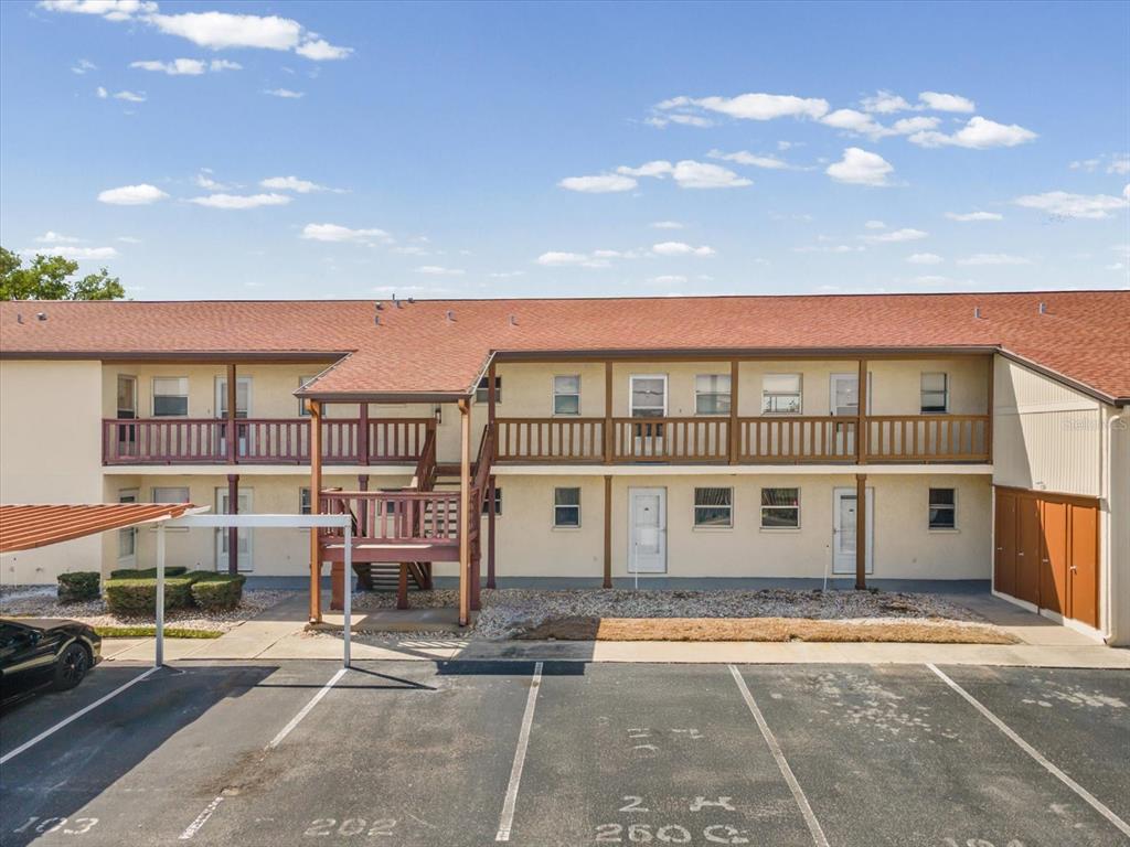 5135 Gemstone Drive, Unit 103 New Port Richey, FL 34652 - Photo 3 of 31