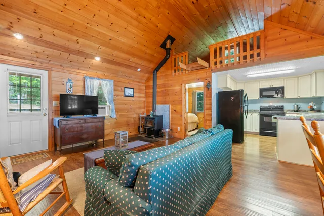 $550,000 | 71 Sunrise Park Road, Jefferson, ME 04348