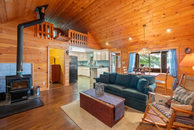 $550,000 | 71 Sunrise Park Road, Jefferson, ME 04348