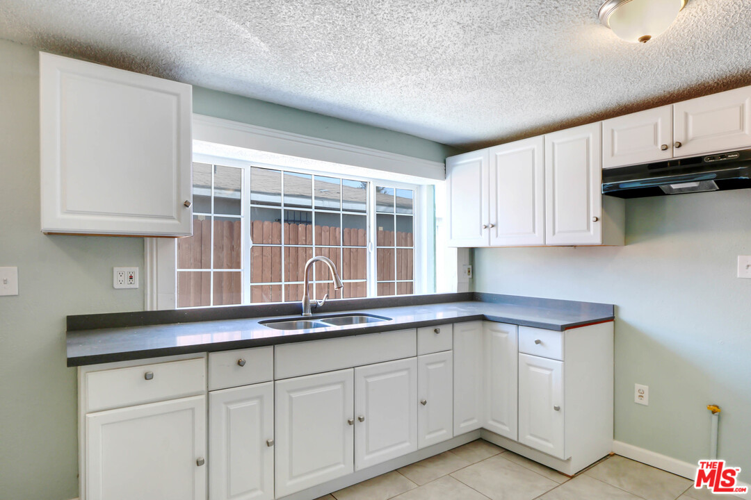 2685 Hall Avenue Riverside, CA 92509 - Photo 7 of 14