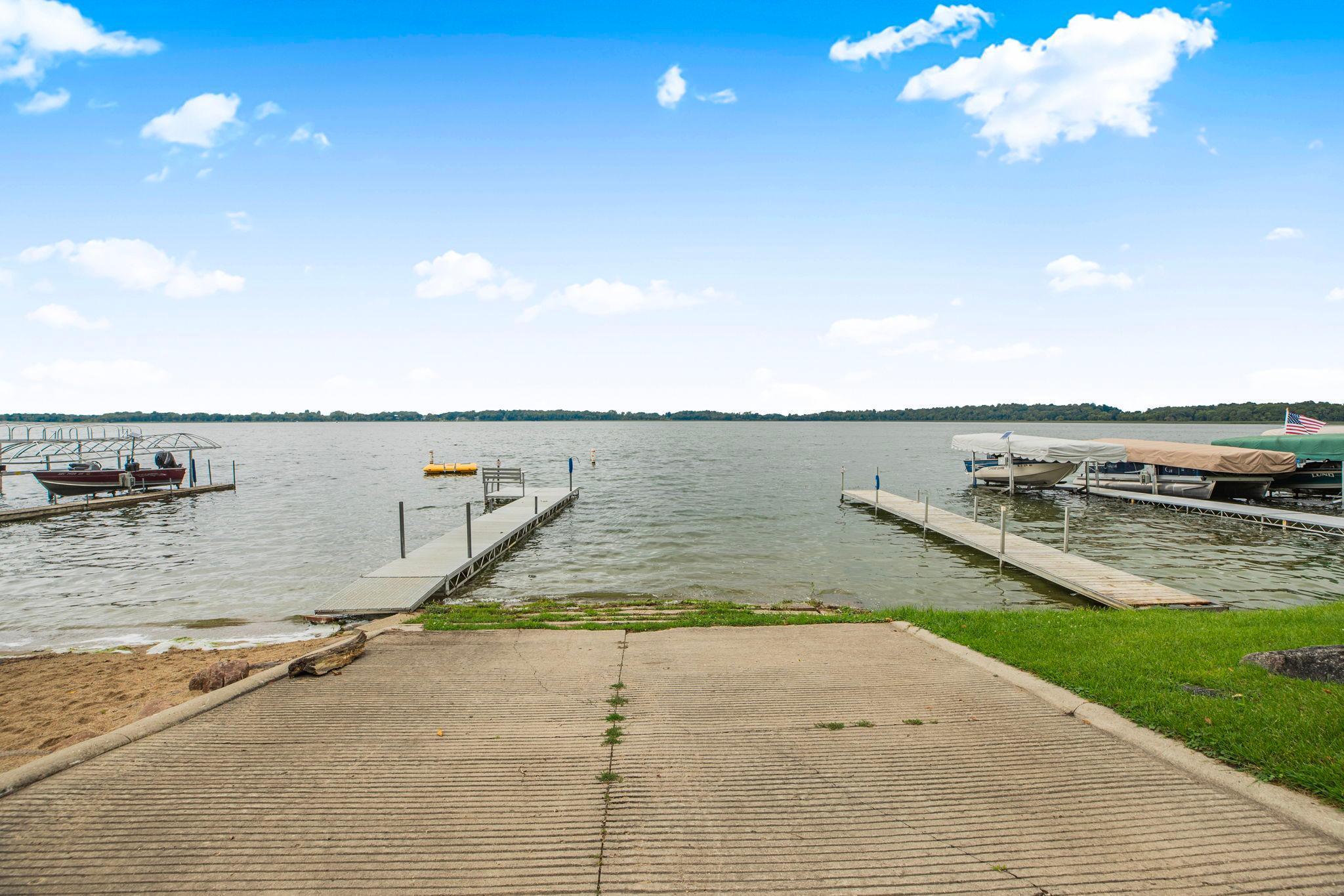 7870 Cottage Lane Southwest, Unit 19 Alexandria, MN 56308 - Photo 12 of 35