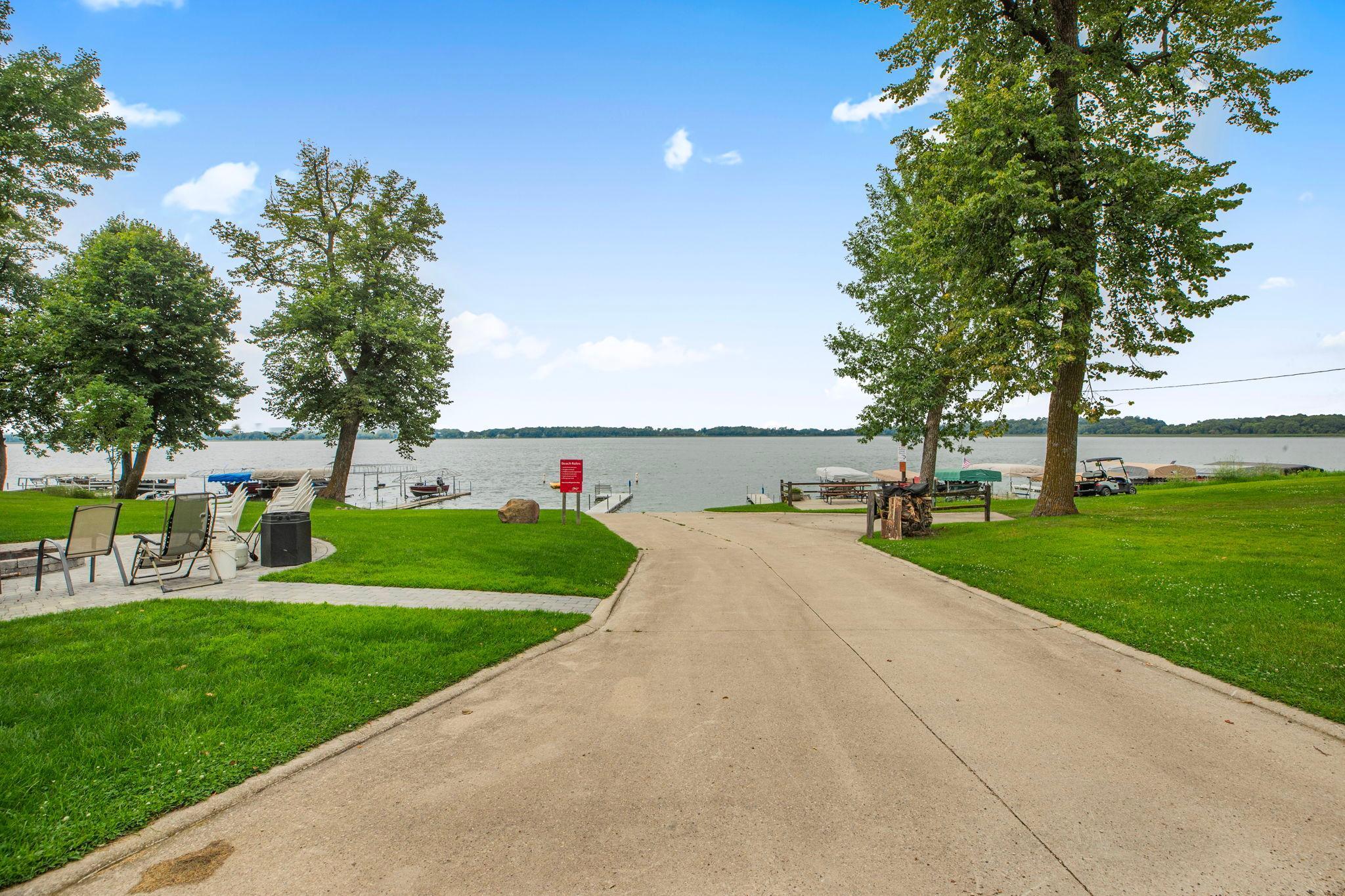 7870 Cottage Lane Southwest, Unit 19 Alexandria, MN 56308 - Photo 5 of 35