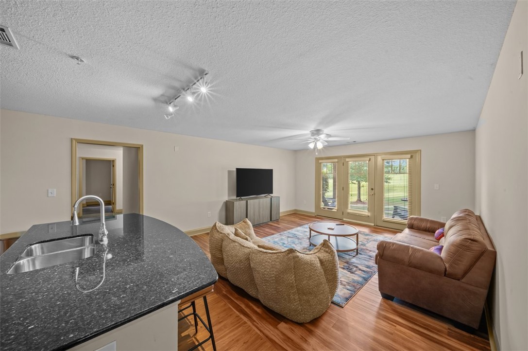 1613 Muscovy Way Seneca, SC 29678 - Photo 2 of 12