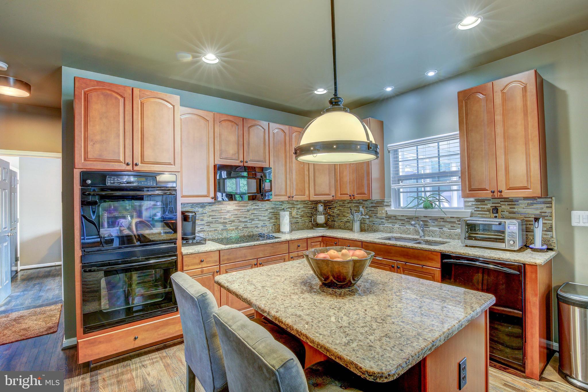 2028 Baythorne Road Prince Frederick, MD 20678 - Photo 16 of 51 GREAT kitchen with double ovens and cook-top