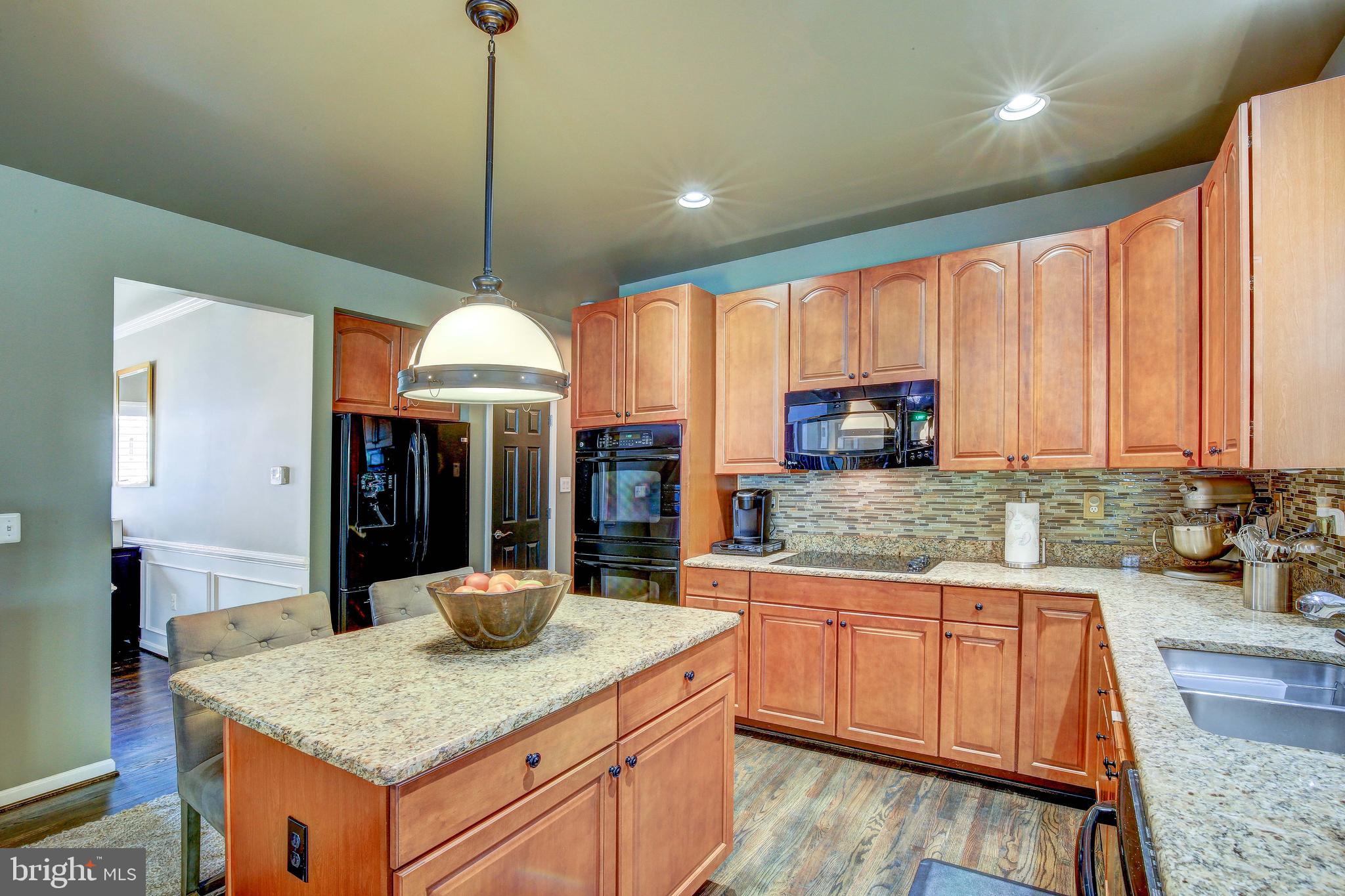 2028 Baythorne Road Prince Frederick, MD 20678 - Photo 18 of 51 Updated tile back splash