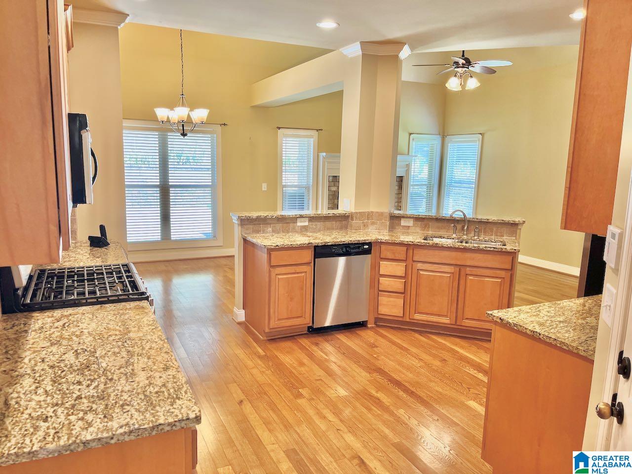 144 Wild Timber Parkway Pelham, AL 35124 - Photo 5 of 42