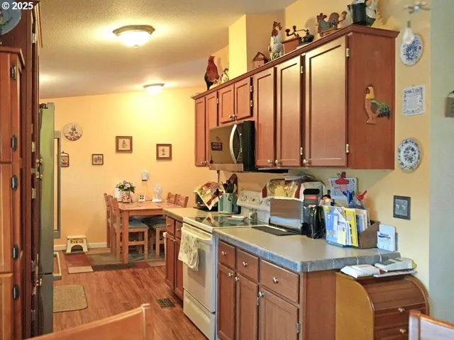 $355,000 | 51361 Hood View Drive, Unit 139, Scappoose, OR 97056