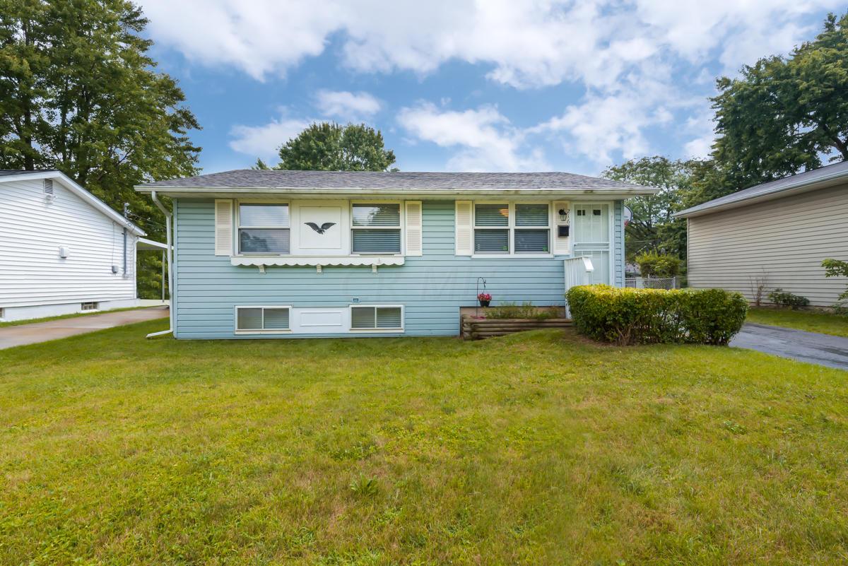 2163 Brookfield Road Columbus, OH 43229 - Photo 1 of 16 Gallery Image 1