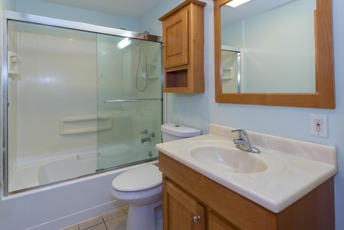 2163 Brookfield Road Columbus, OH 43229 - Photo 14 of 16 Gallery Image 14