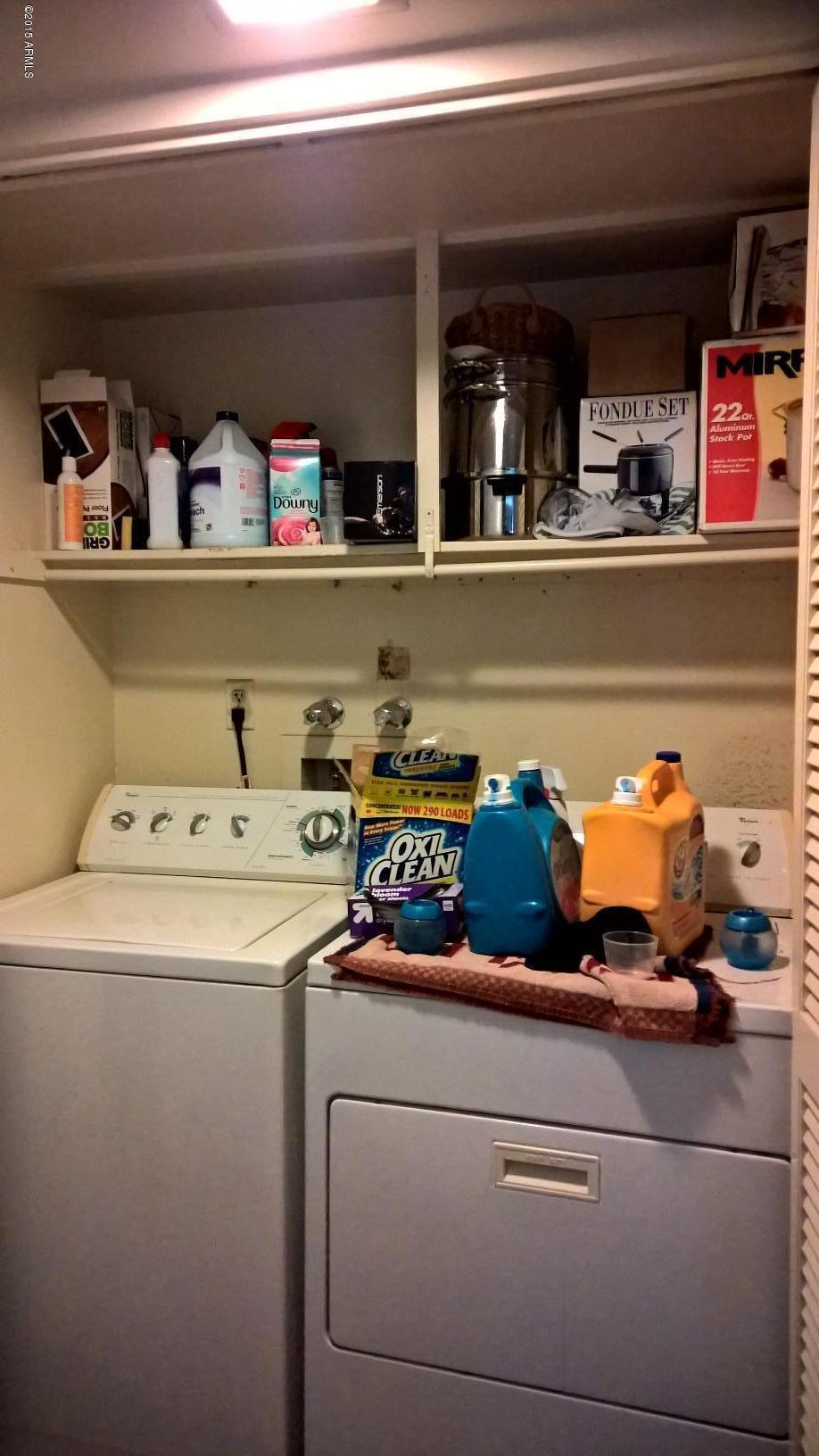 1072 East Pueblo Road, Unit 15A Phoenix, AZ 85020 - Photo 13 of 16 Washer and Dryer included