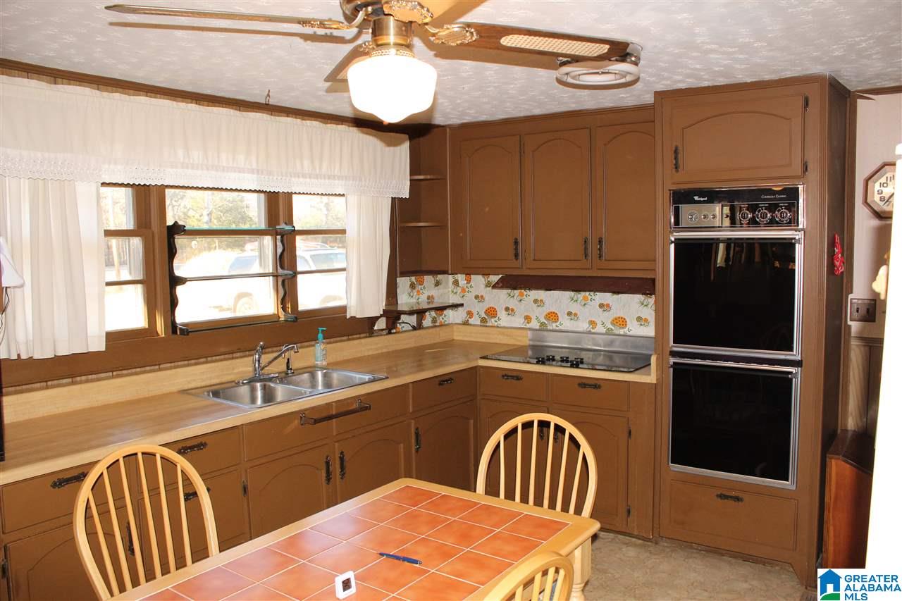 2610 Roy Webb Road Jacksonville, AL 36265 - Photo 7 of 39