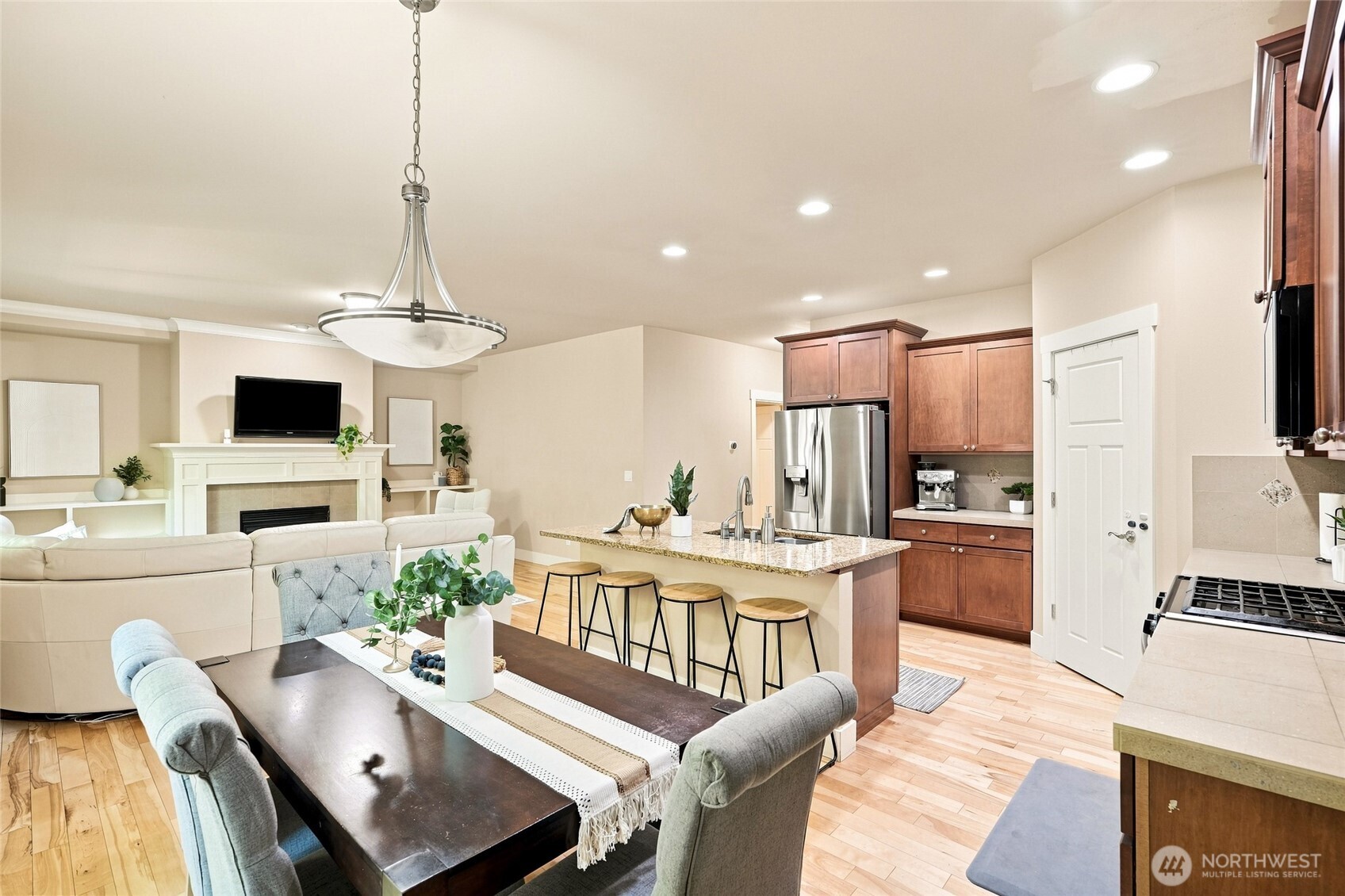 23119 36th Drive Southeast Bothell, WA 98021 - Photo 14 of 40 Gallery Image 14