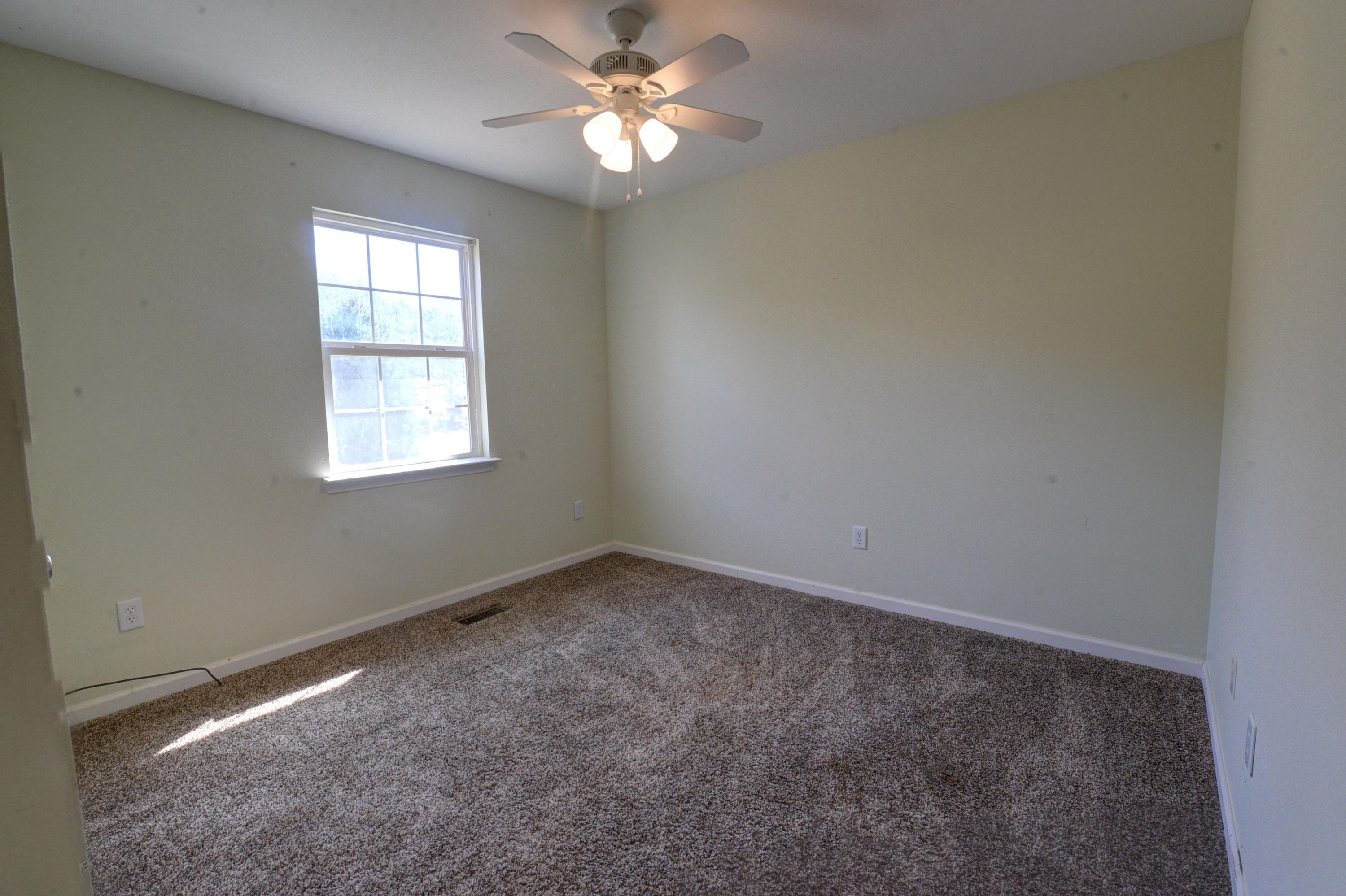 10008 Back Valley Road Evensville, TN 37332 - Photo 22 of 38 22.Back Valley Bedroom Three