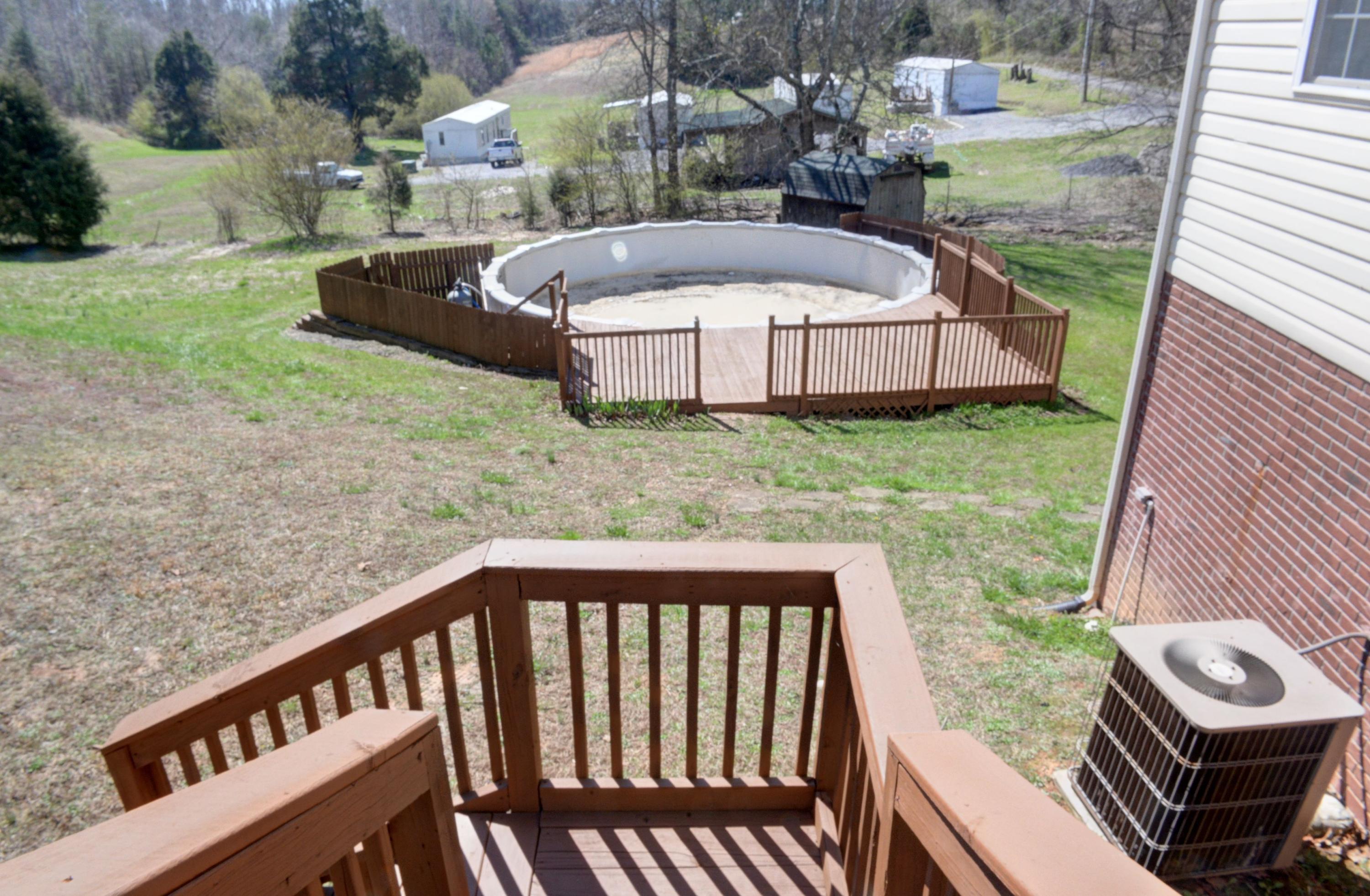 10008 Back Valley Road Evensville, TN 37332 - Photo 35 of 38 35.Back Valley Pool