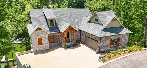 $1,079,000 | 55 Ridge Pointe Drive, Savannah, TN 38372