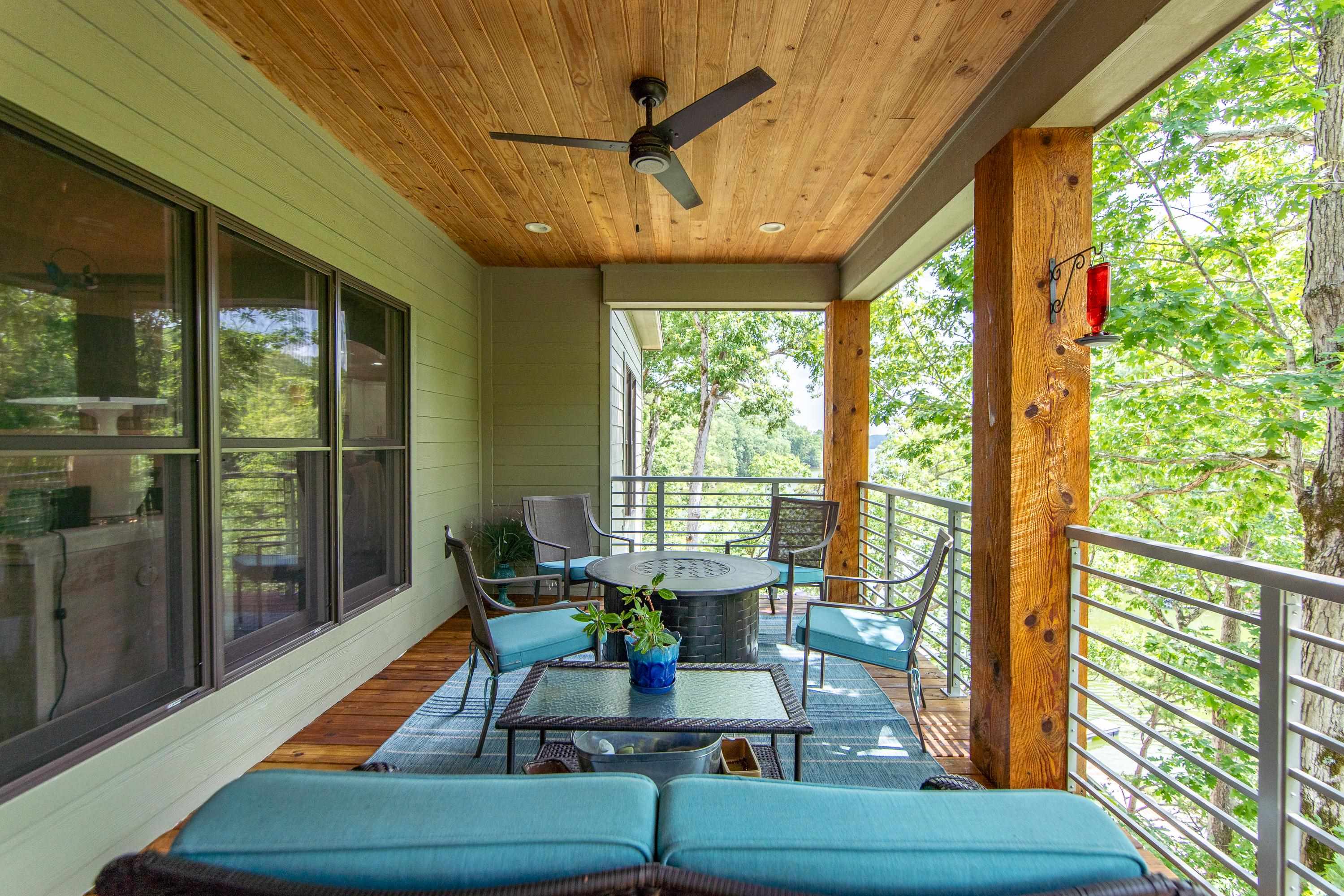 55 Ridge Pointe Drive Savannah, TN 38372 - Photo 31 of 40 Exterior space featuring ceiling fan and outdoor lounge area
