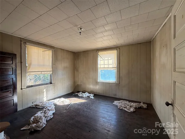 a view of an entryway