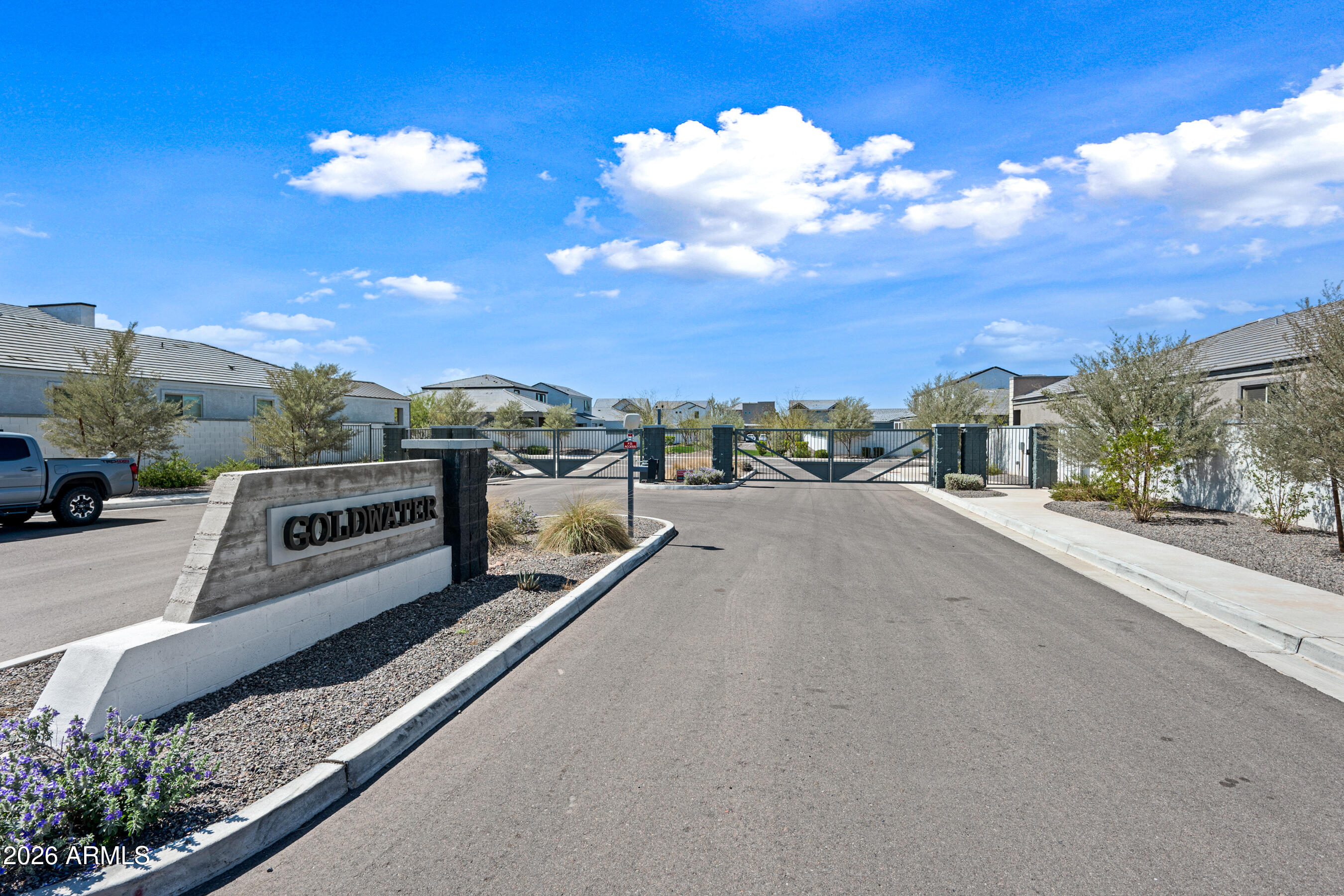 4618 South 23rd Place Phoenix, AZ 85040 - Photo 12 of 38 13-Goldwater-ocupix-Comm