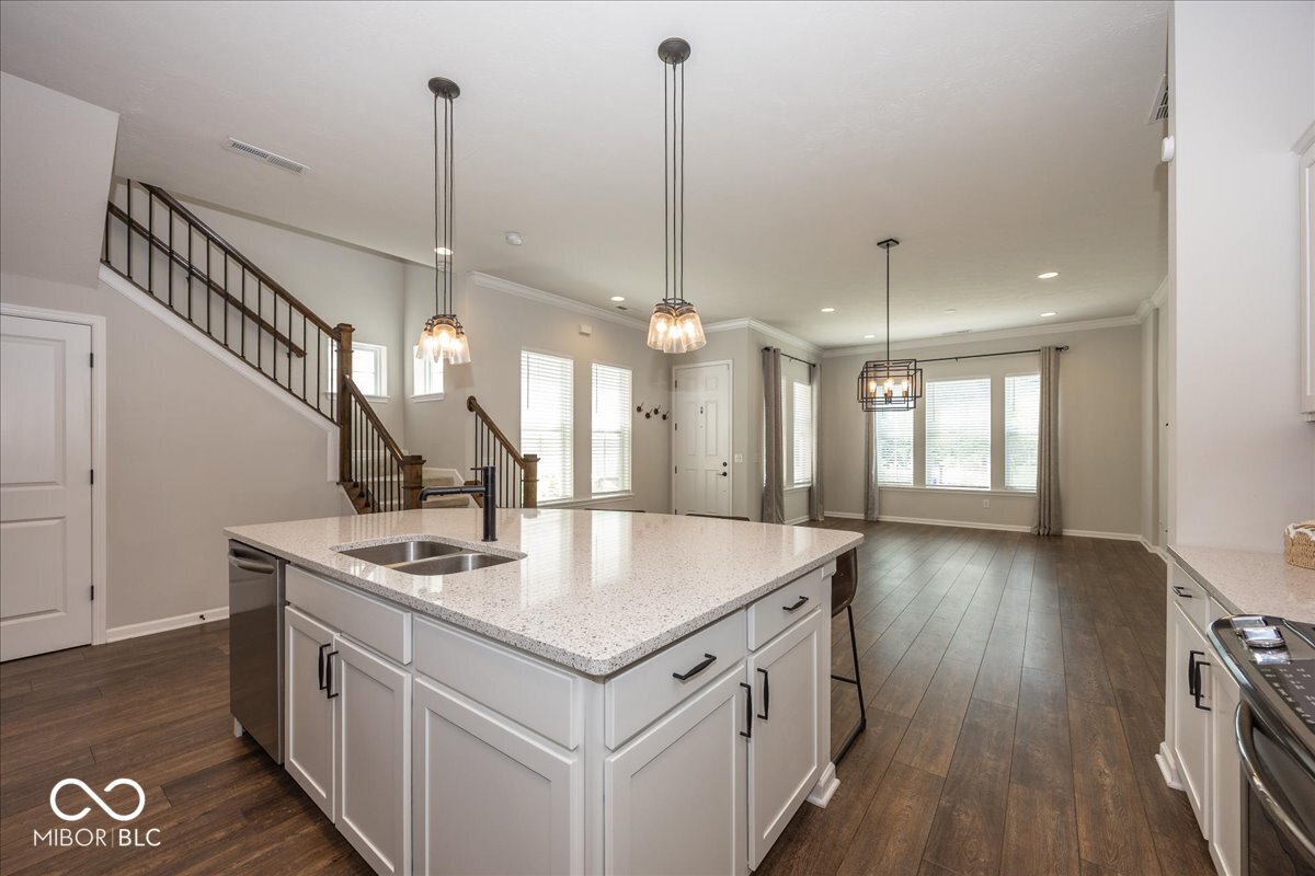 13103 Pennington Road Fishers, IN 46037 - Photo 10 of 31