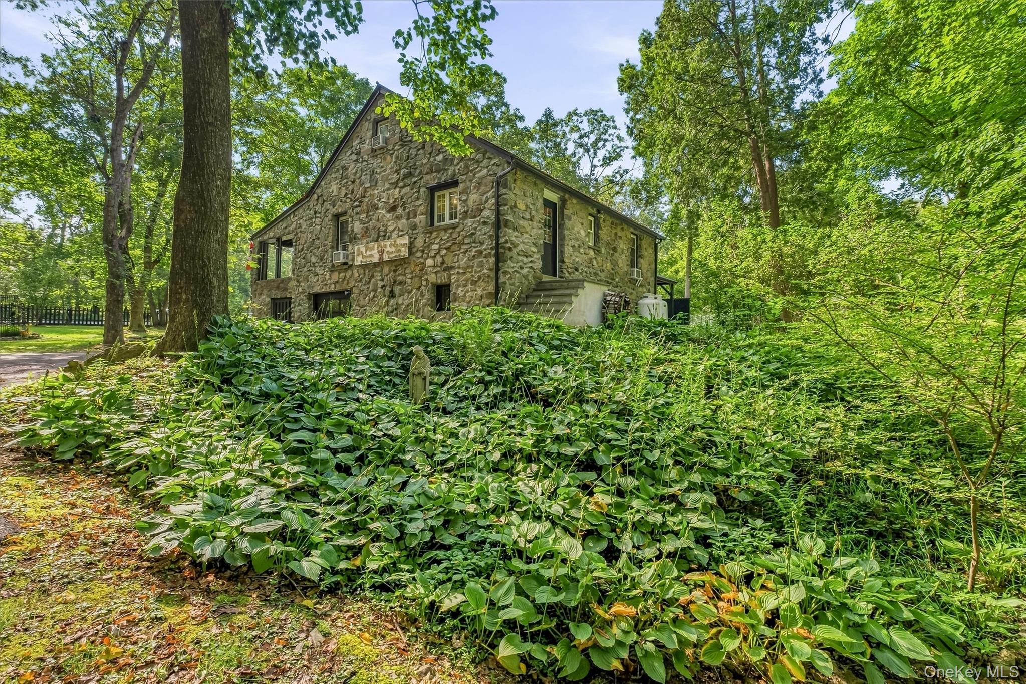 231 Rombout Road Pleasant Valley, NY 12569 - Photo 47 of 48 Gallery Image 47