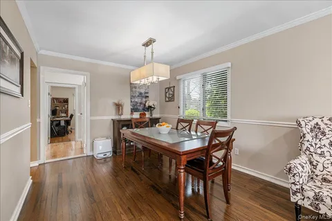 $1,488,000 | 9 Delaware Avenue, Jericho, NY 11753