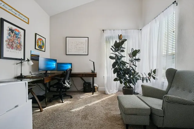 $2,350 | 11212 Charger Way, Manor, TX 78653