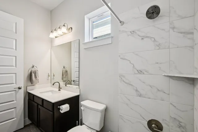 $2,350 | 11212 Charger Way, Manor, TX 78653