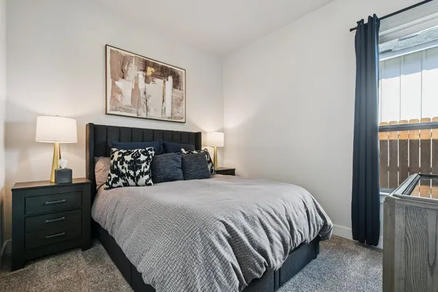 $2,350 | 11212 Charger Way, Manor, TX 78653