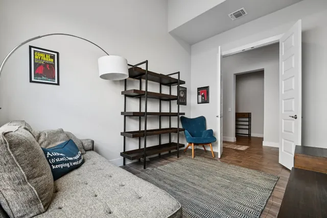 $2,350 | 11212 Charger Way, Manor, TX 78653