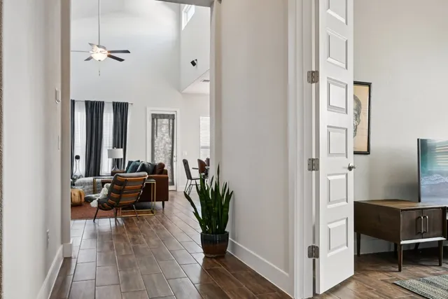 $2,350 | 11212 Charger Way, Manor, TX 78653