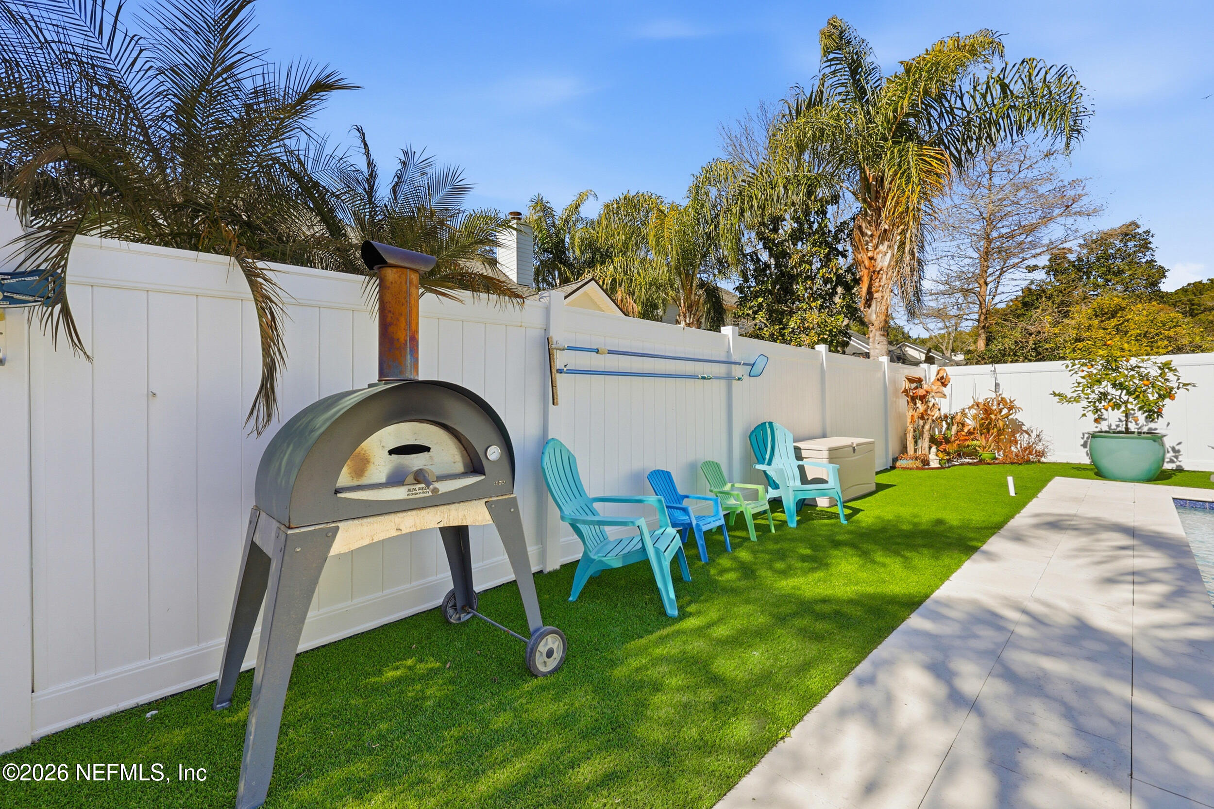 1472 Laurel Way Atlantic Beach, FL 32233 - Photo 38 of 42 42_the real estateographers_042