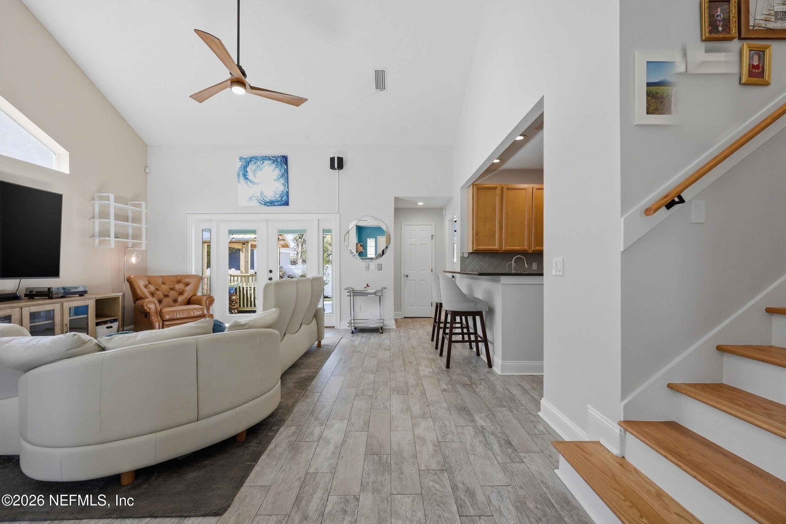 1472 Laurel Way Atlantic Beach, FL 32233 - Photo 6 of 42 4_the real estateographers_004