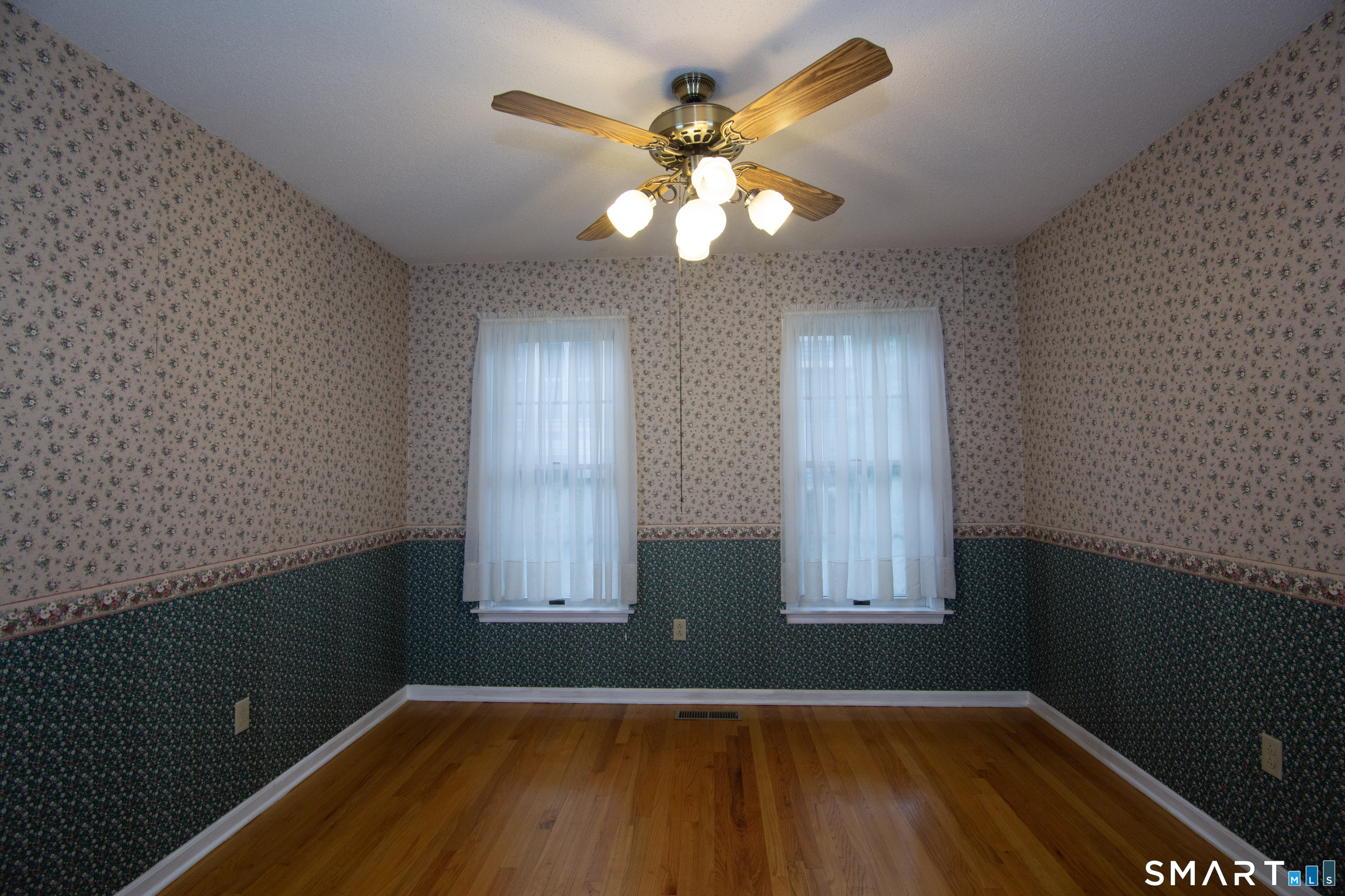 101 Curtis Street, Unit 1 Meriden, CT 06450 - Photo 15 of 36 Gallery Image 15
