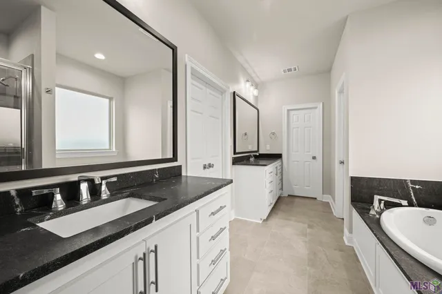 $455,474 | 13321 Belle Reine Drive, Geismar, LA 70734