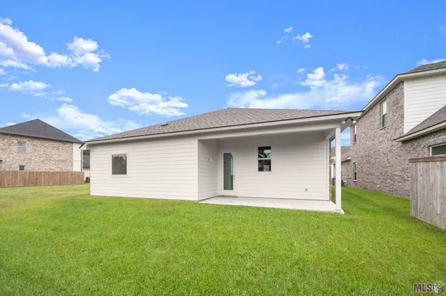 $455,474 | 13321 Belle Reine Drive, Geismar, LA 70734