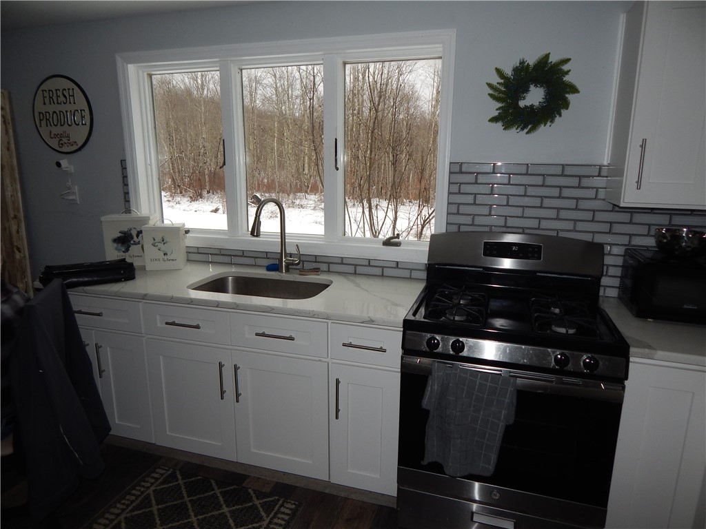 5684 Houck Mountain Road Walton, NY 13756 - Photo 17 of 29