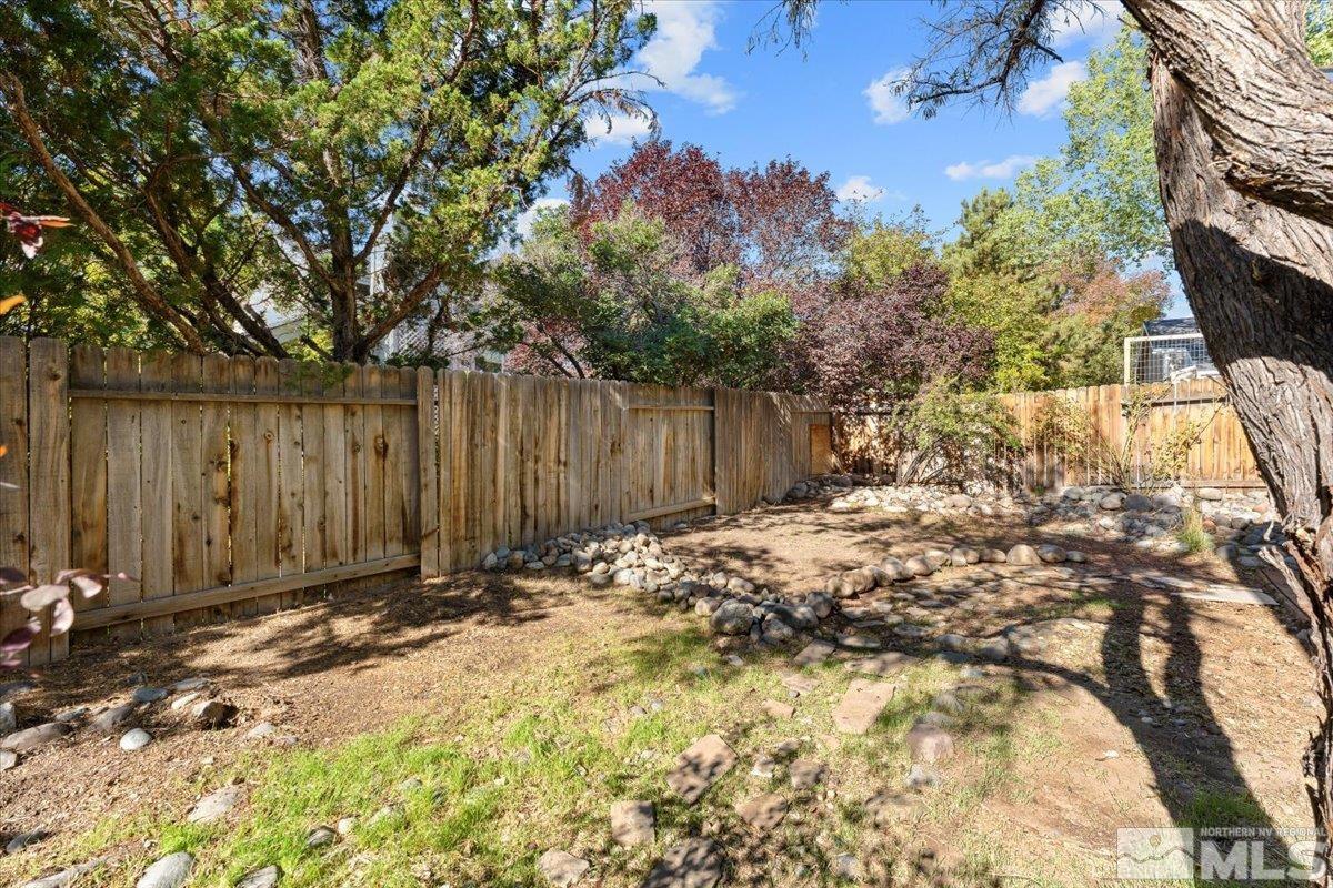 5154 Aspen View Drive Reno, NV 89523 - Photo 23 of 23 a view of wooden fence