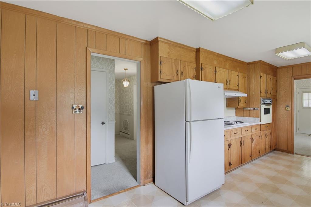 8003 Clinard Farms Road High Point, NC 27265 - Photo 13 of 40