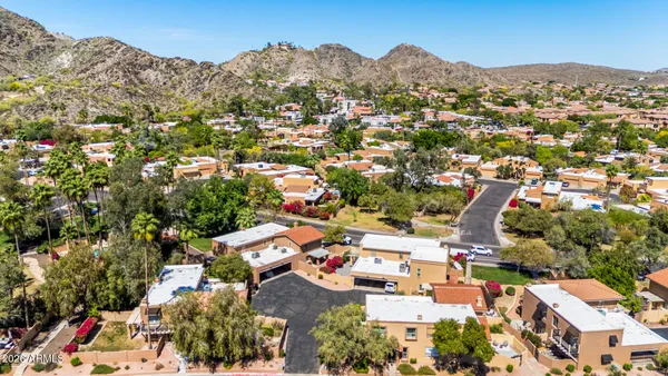 $250,000 | 736 East North Lane, Unit 3, Phoenix, AZ 85020